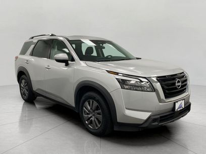Certified 2024 Nissan Pathfinder SV