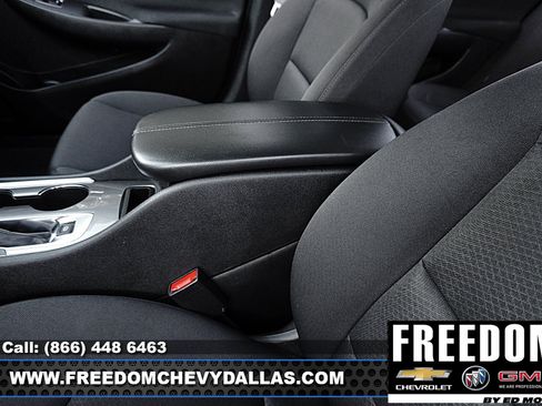 Certified 2025 Chevrolet Malibu LT FWD image 29