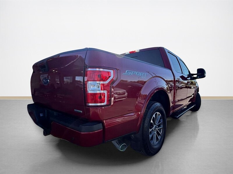 Used 2018 Ford F150 XLT w/ Equipment Group 302A Luxury AWD/4WD image 4
