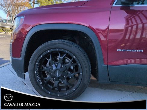 Used 2020 GMC Acadia SLE w/ LPO, Floor Liner Package image 15