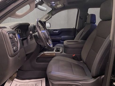 Used 2019 Chevrolet Silverado 1500 LT Trail Boss AWD/4WD image 7