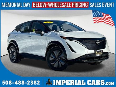 Used 2023 Nissan Ariya AWD image 1