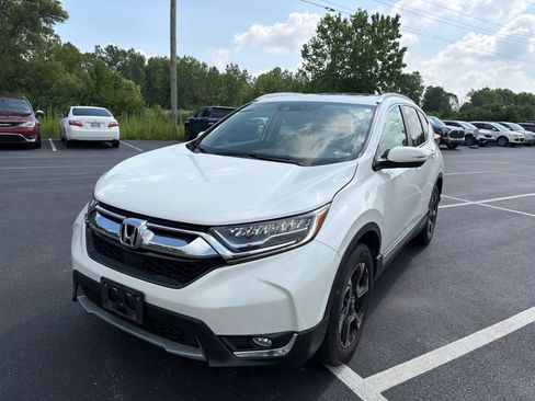 Used 2017 Honda CR-V Touring image 2