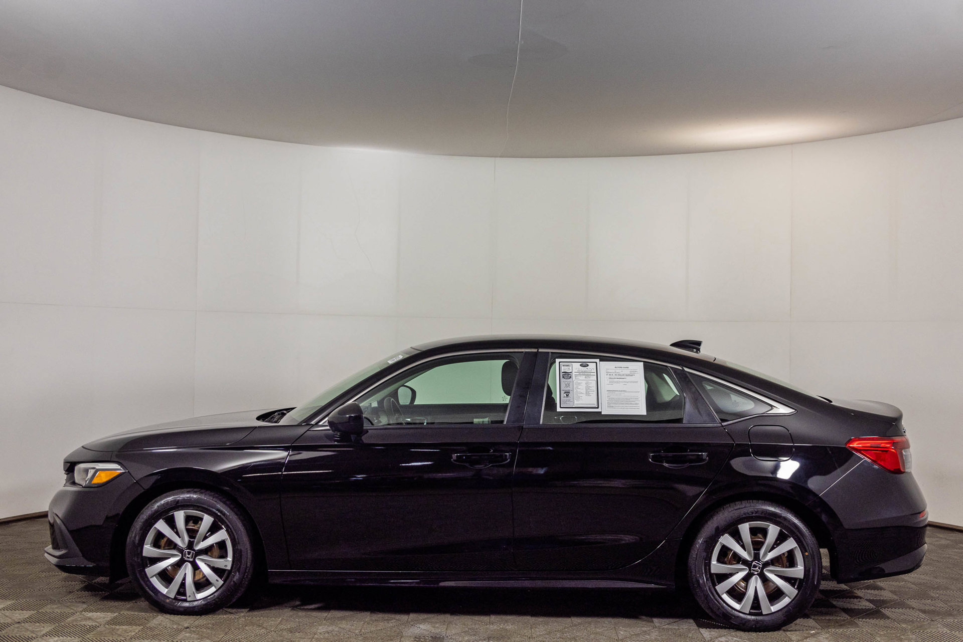 Used 2022 Honda Civic LX image 16