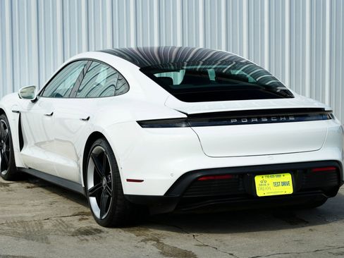 Used 2021 Porsche Taycan image 51