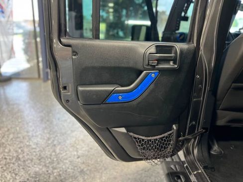 Used 2017 Jeep Wrangler Unlimited Sport w/ Quick Order Package 23S image 24