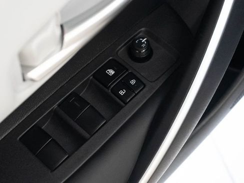 Used 2024 Toyota Corolla SE image 14