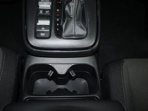 Used 2024 Honda CR-V EX image 32