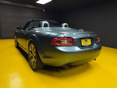 Used 2013 MAZDA MX-5 Miata Grand Touring w/ Premium Pkg RWD image 4