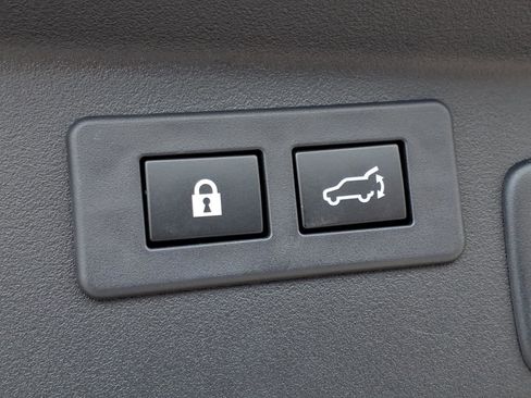 Certified 2026 Subaru Outback Premium AWD/4WD image 16