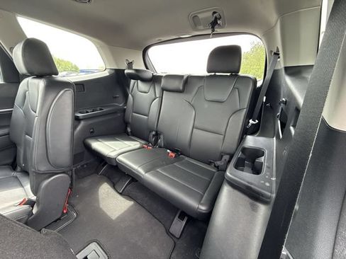 Used 2021 Kia Telluride S FWD image 24