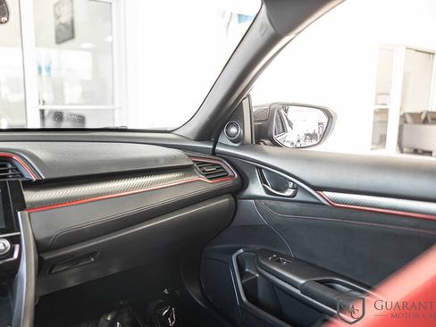 Used 2019 Honda Civic Type R image 37