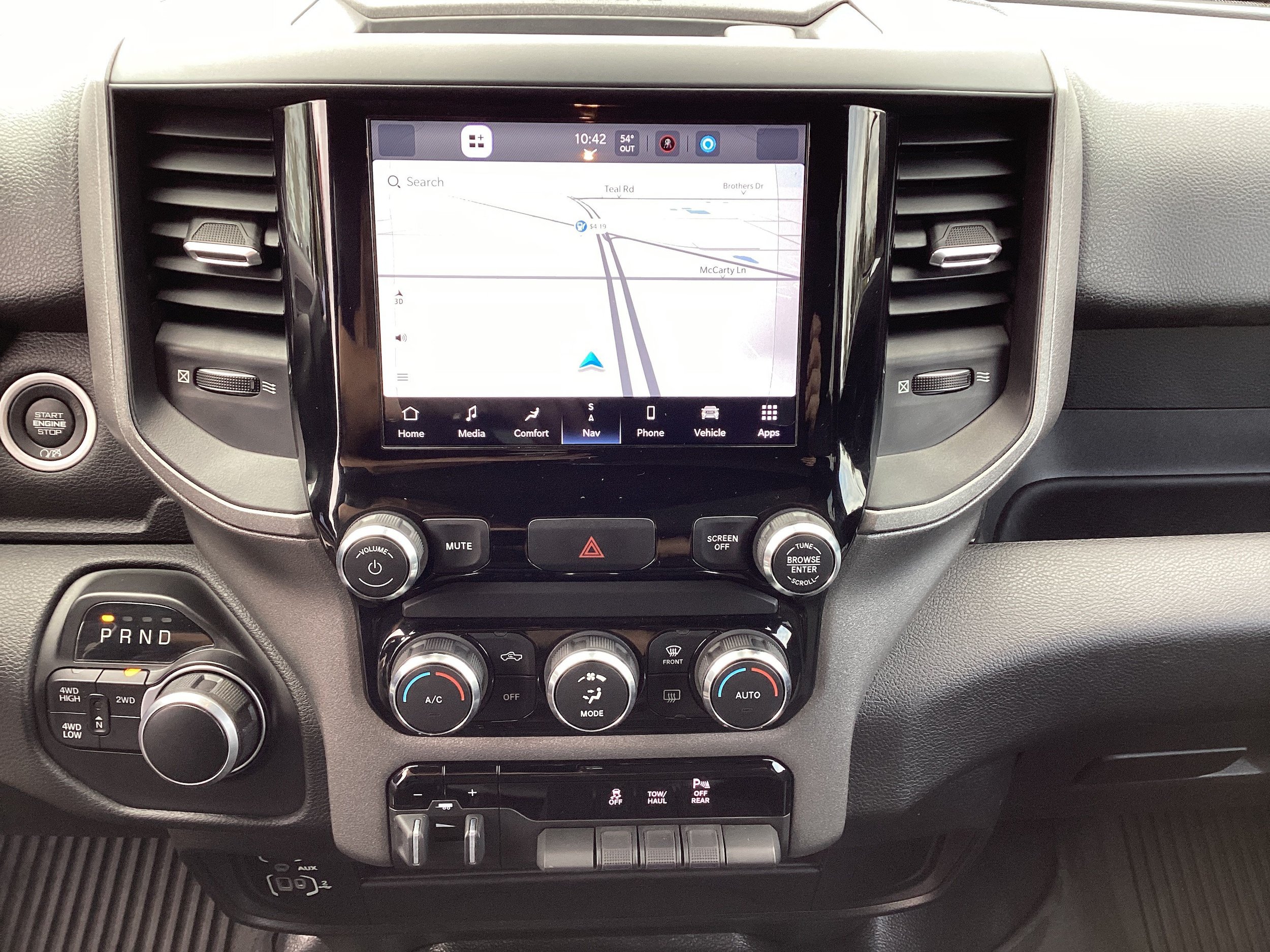 Used 2022 RAM 3500 Tradesman AWD/4WD image 17