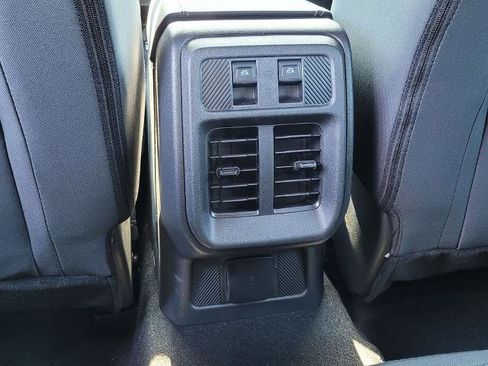 New 2025 Ford Bronco Base image 8