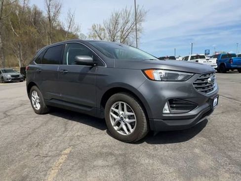 Used 2022 Ford Edge SEL w/ Convenience Package AWD/4WD image 2