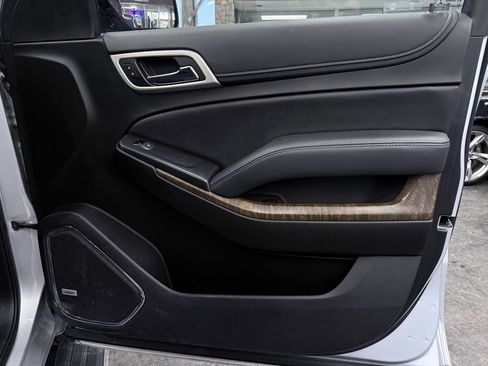 Used 2019 GMC Yukon Denali w/ Denali Ultimate Package image 25