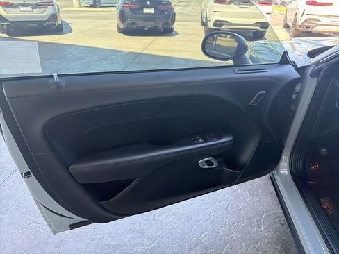 Used 2022 Dodge Challenger R/T Scat Pack w/ Shaker Package RWD image 11