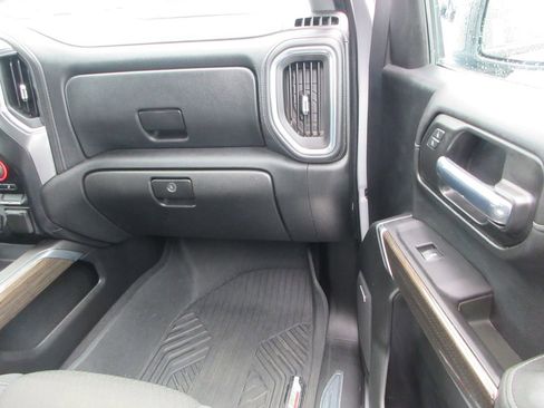 Used 2020 Chevrolet Silverado 1500 LT Trail Boss image 23