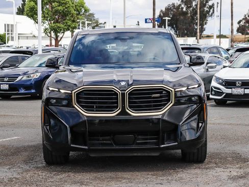 Used 2023 BMW XM AWD/4WD image 2