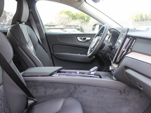 New 2026 Volvo XC60 B5 Plus w/ Climate Package PRO image 19