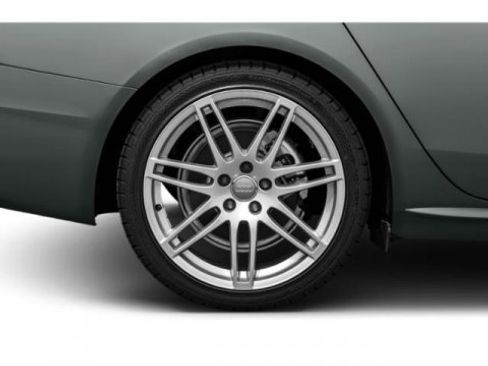 Used 2015 Audi A4 2.0T Premium Plus w/ Technology Package image 15