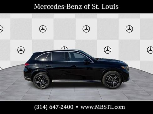 New 2026 Mercedes-Benz GLC 300 4MATIC image 2