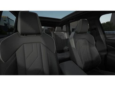 New 2026 BMW X3 xDrive30i w/ Premium Package AWD/4WD image 11