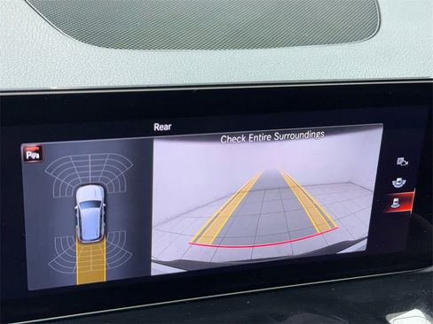 Used 2023 Mercedes-Benz EQB 250+ image 28