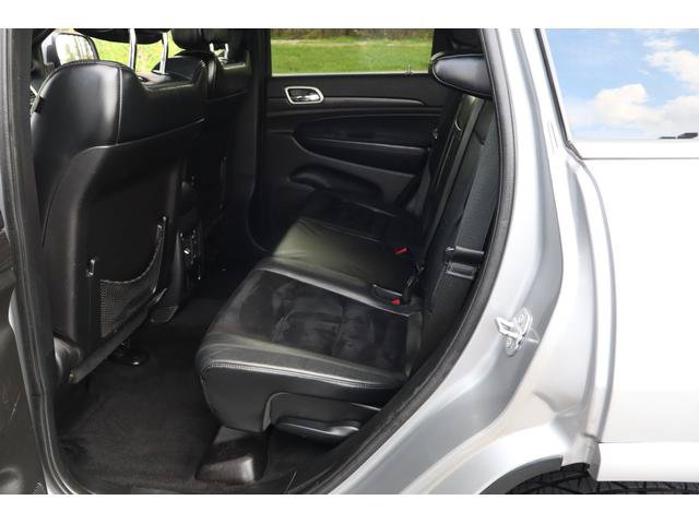 Used 2015 Jeep Grand Cherokee Altitude AWD/4WD image 14