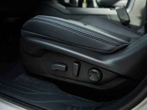 New 2026 Subaru Outback Touring image 20