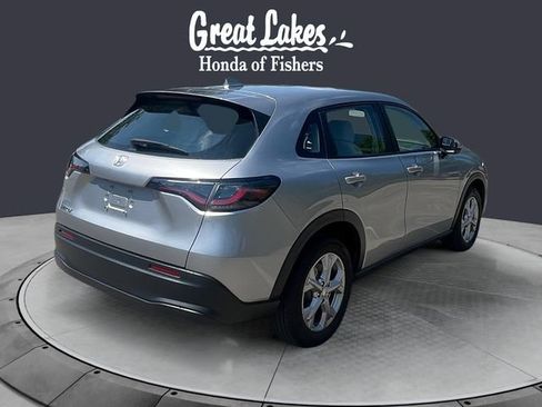 Used 2025 Honda HR-V LX image 5
