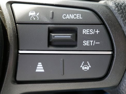 New 2027 Honda HR-V LX image 17