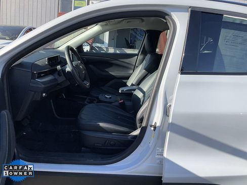 Used 2022 Ford Mustang Mach-E Select image 13