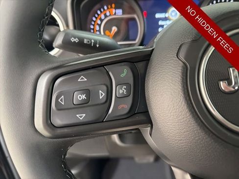 New 2026 Jeep Gladiator Sport AWD/4WD image 11