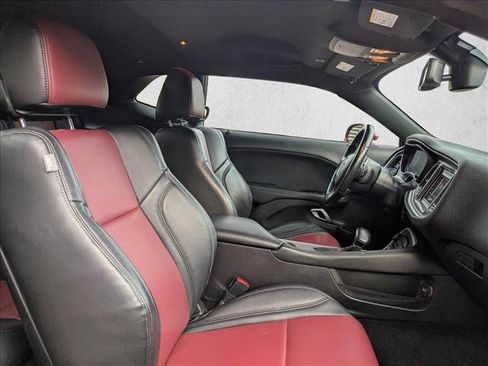 Used 2021 Dodge Challenger R/T w/ Blacktop Package image 29