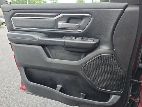 Used 2022 RAM 1500 Big Horn AWD/4WD image 32