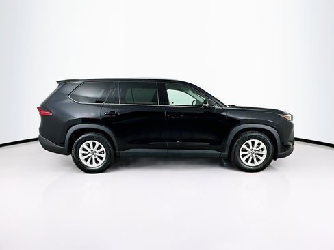 Used 2025 Toyota Grand Highlander AWD image 10