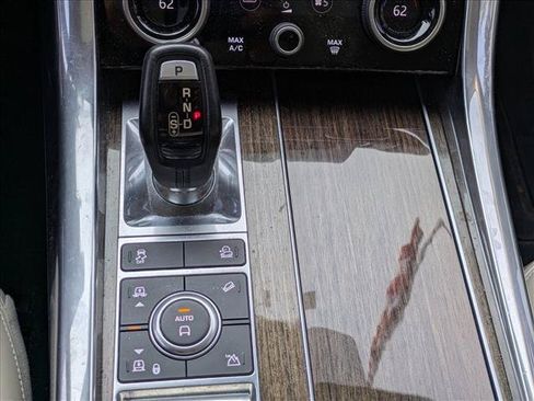 Used 2018 Land Rover Range Rover Sport Supercharged AWD/4WD image 13