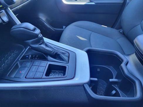 Used 2024 Toyota RAV4 XLE w/ Convenience Package image 19