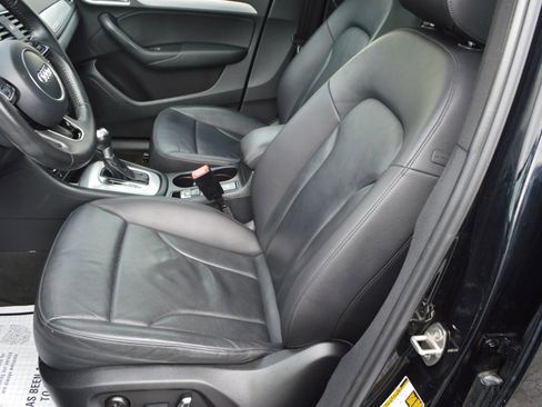 Used 2018 Audi Q3 2.0T Premium Plus w/ Premium Plus Package AWD/4WD image 14