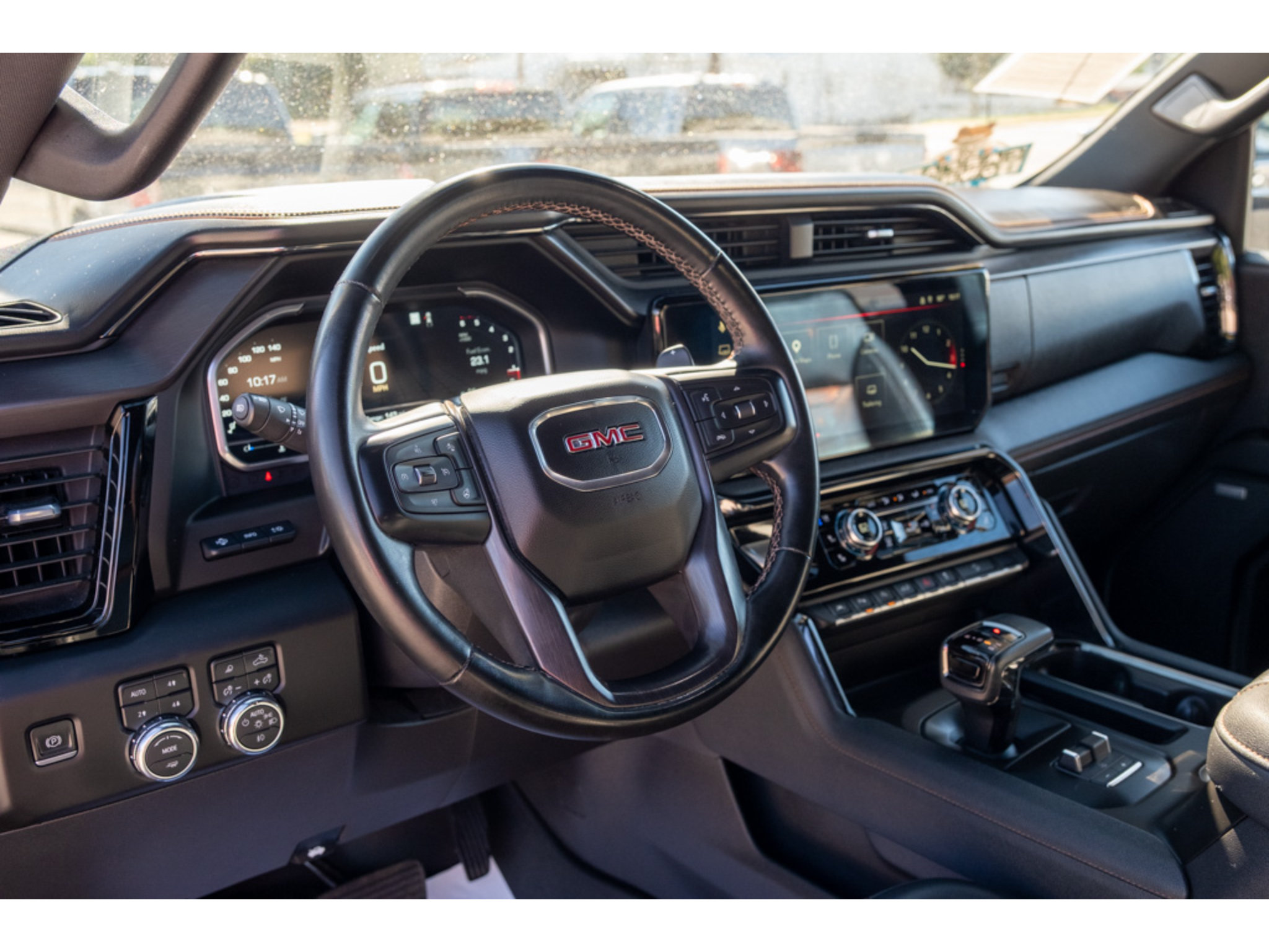 Used 2023 GMC Sierra 1500 AT4 w/ AT4 Premium Package AWD/4WD image 11