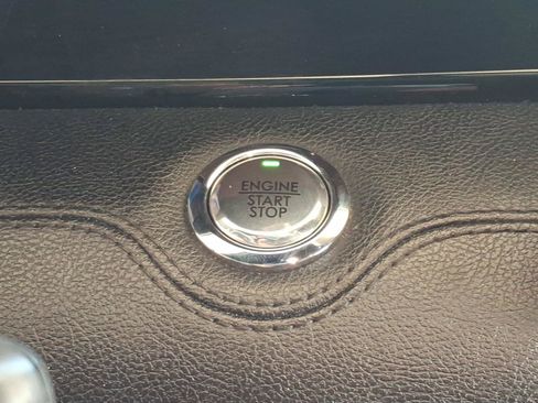 Used 2021 Lincoln Navigator L Reserve RWD image 12
