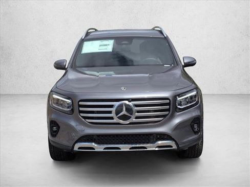 New 2025 Mercedes-Benz GLB 250 image 6