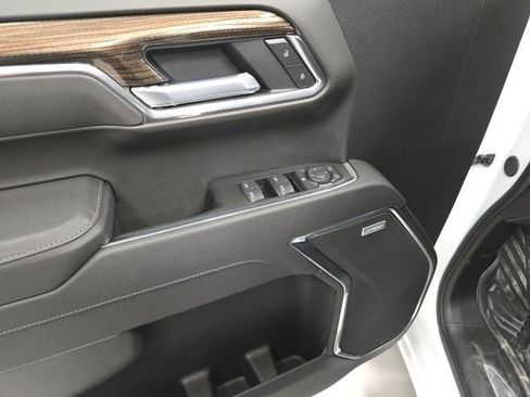 New 2026 Chevrolet Silverado 1500 LT Trail Boss w/ Convenience Package II image 18