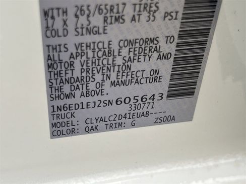 Certified 2025 Nissan Frontier SV w/ SV Convenience Package image 26