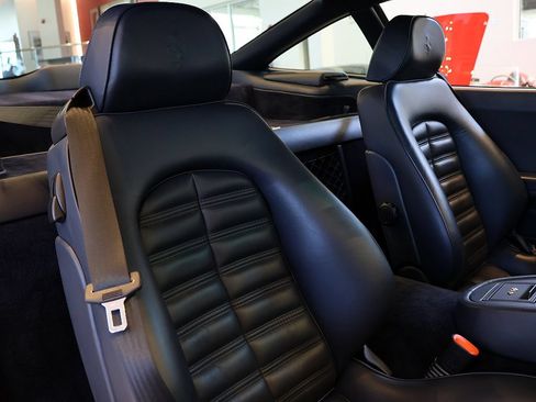 Used 1999 Ferrari 550 Maranello Coupe RWD image 29