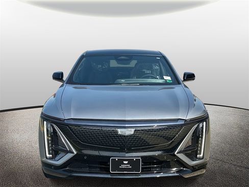 New 2025 Cadillac Lyriq Sport image 6
