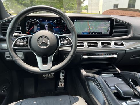 Certified 2022 Mercedes-Benz GLS 450 4MATIC image 30