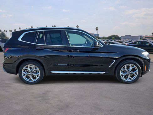 Used 2024 BMW X3 sDrive30i w/ Premium Package image 4