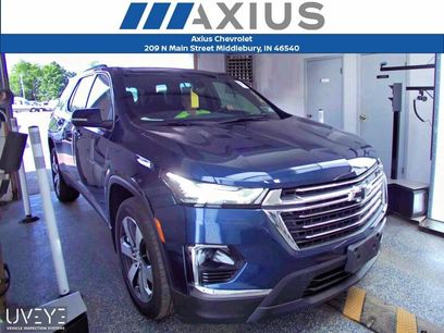Used 2023 Chevrolet Traverse LT w/ LT Premium Package